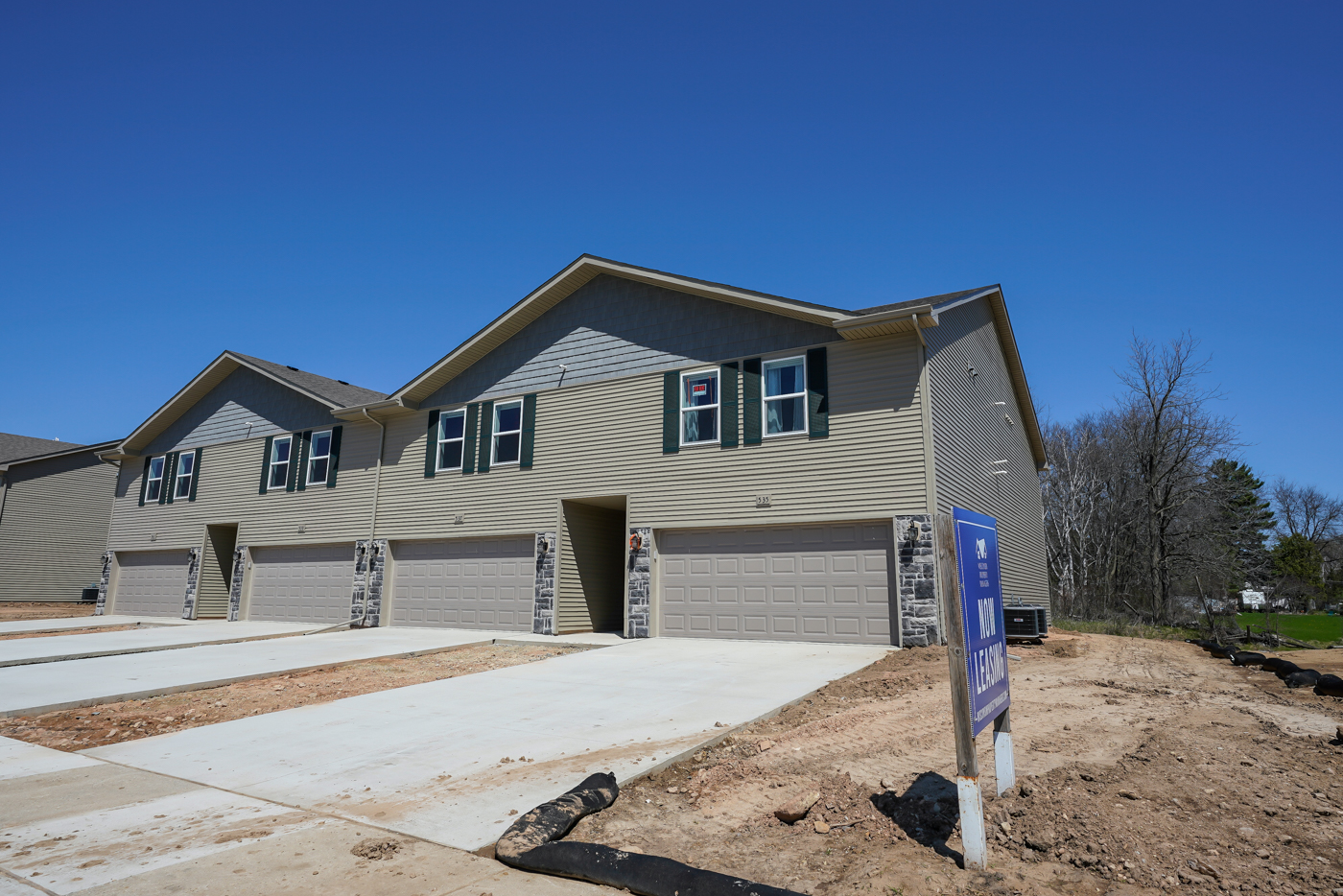 605 McKay Way