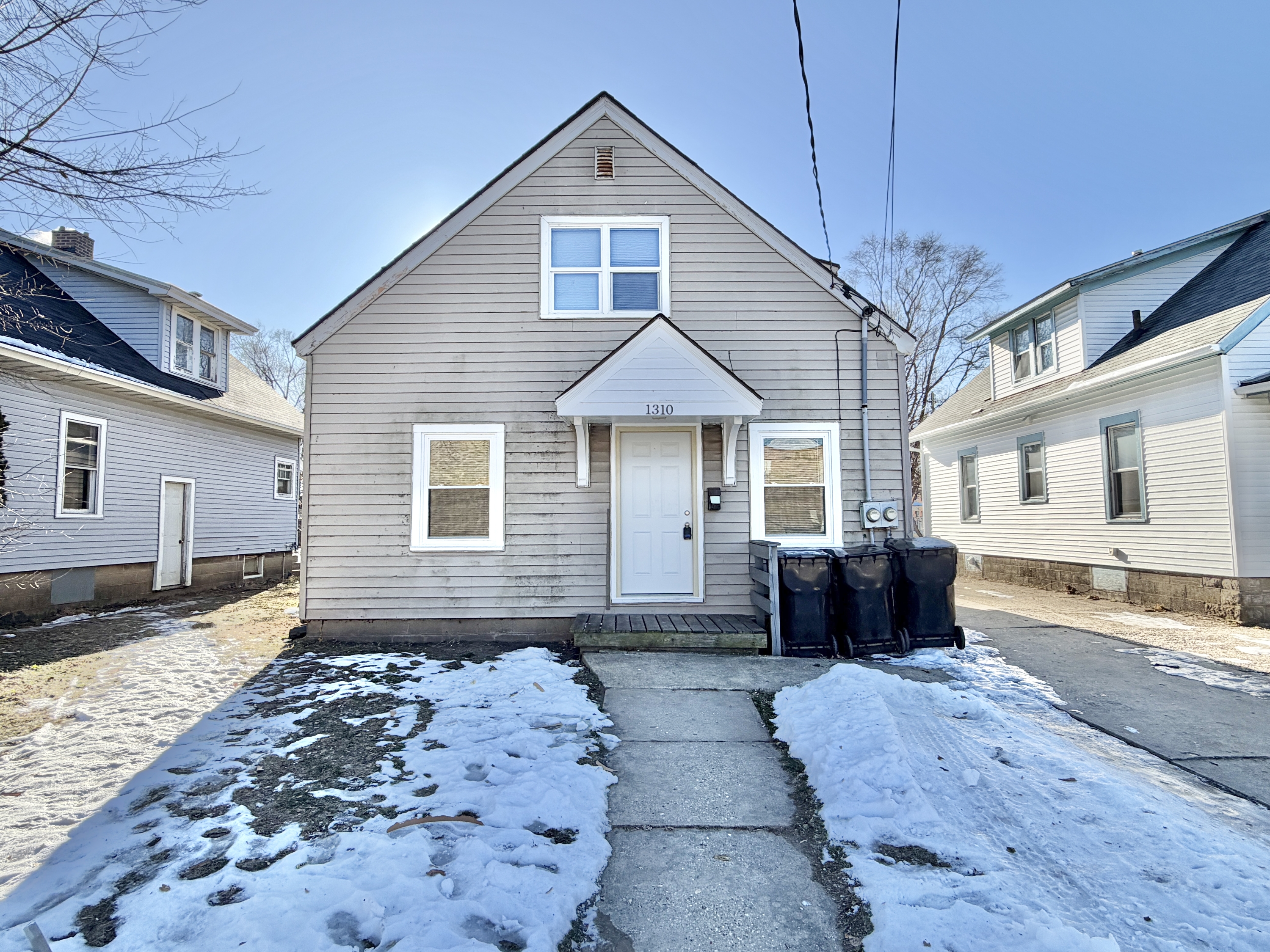 1310 1/2 Copeland Avenue