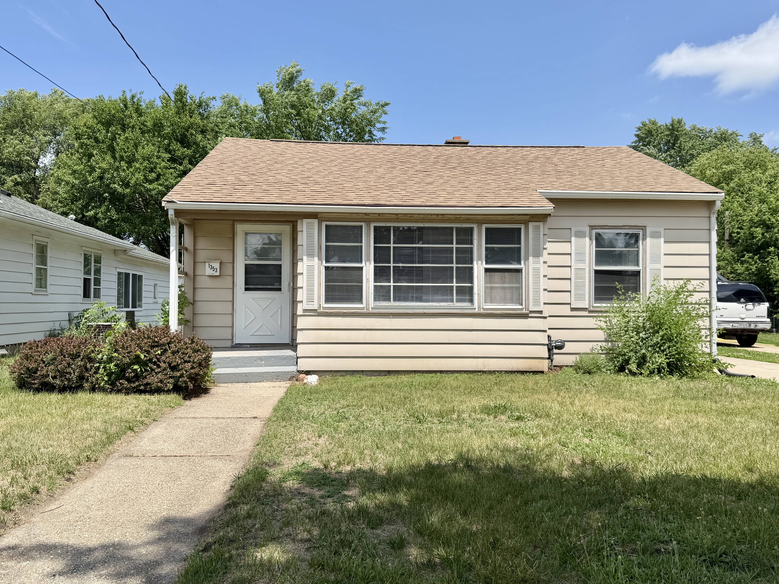1353 Euclid Avenue